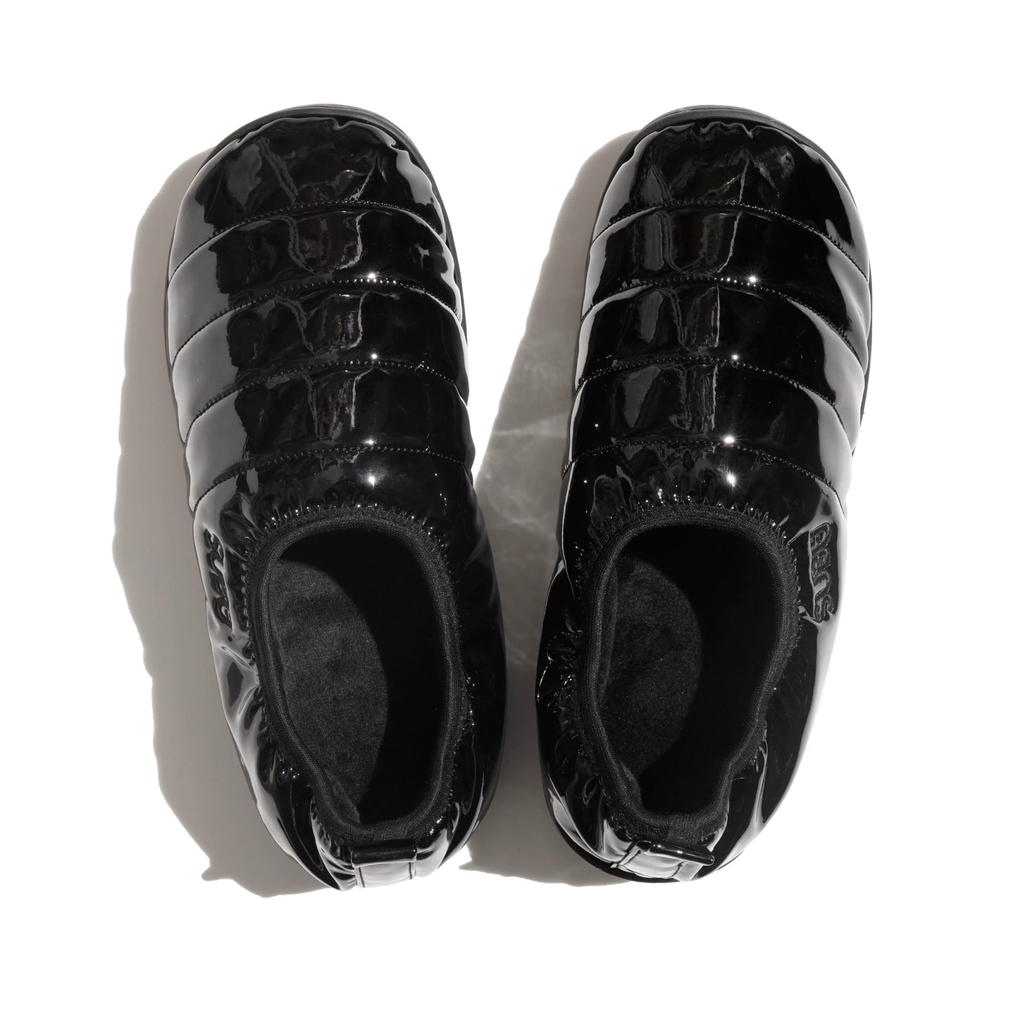 DOTS VAMP ENAMEL BLACK
