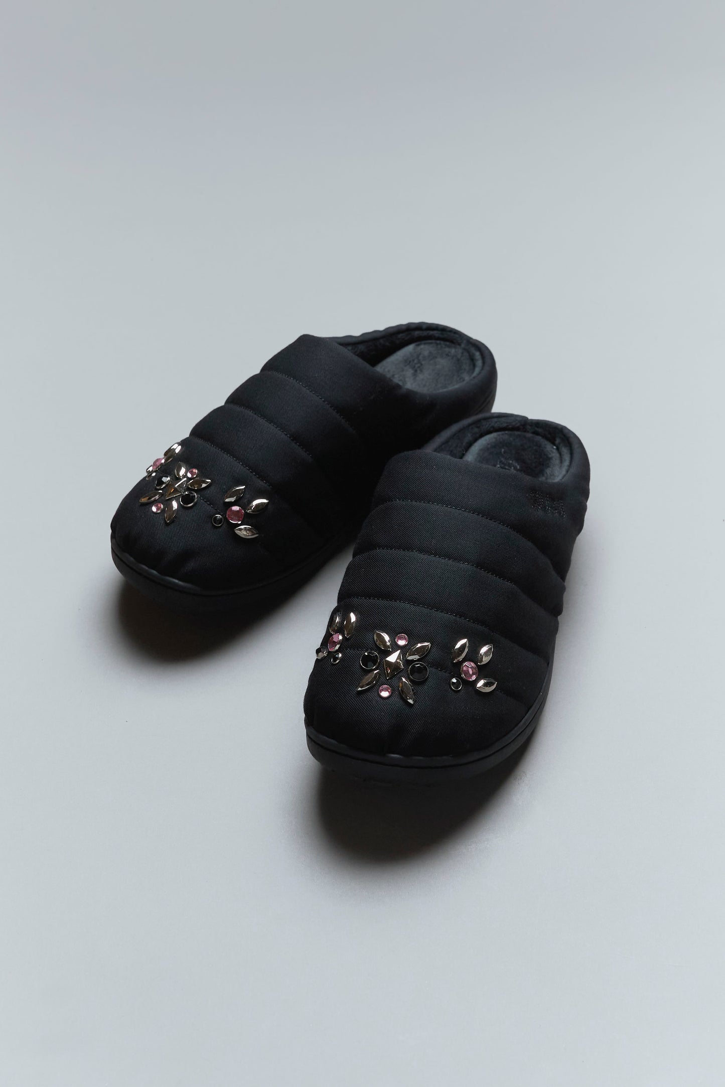 SUBU x MASU STUDS SANDAL BLACK