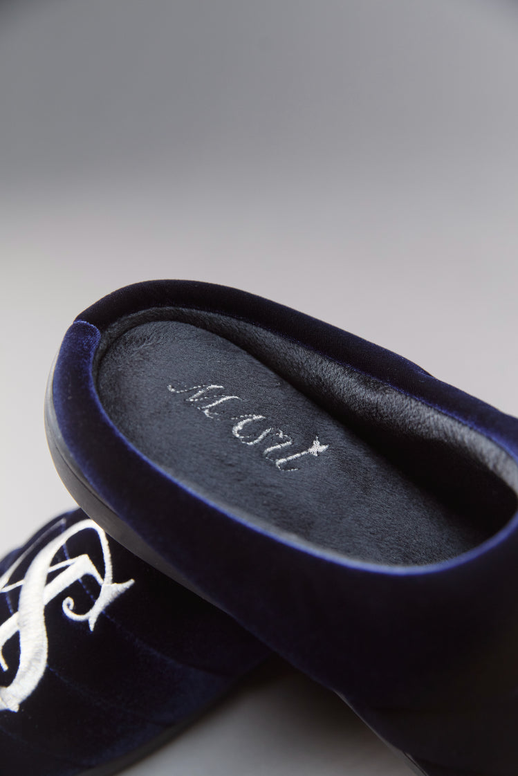 SUBU x MASU M.S. CREST SANDAL NAVY