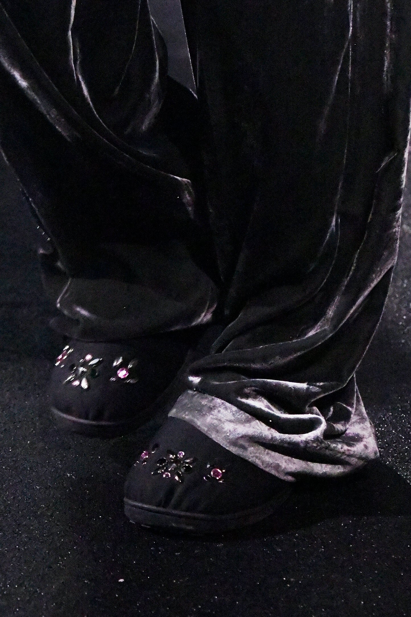 SUBU x MASU STUDS SANDAL BLACK