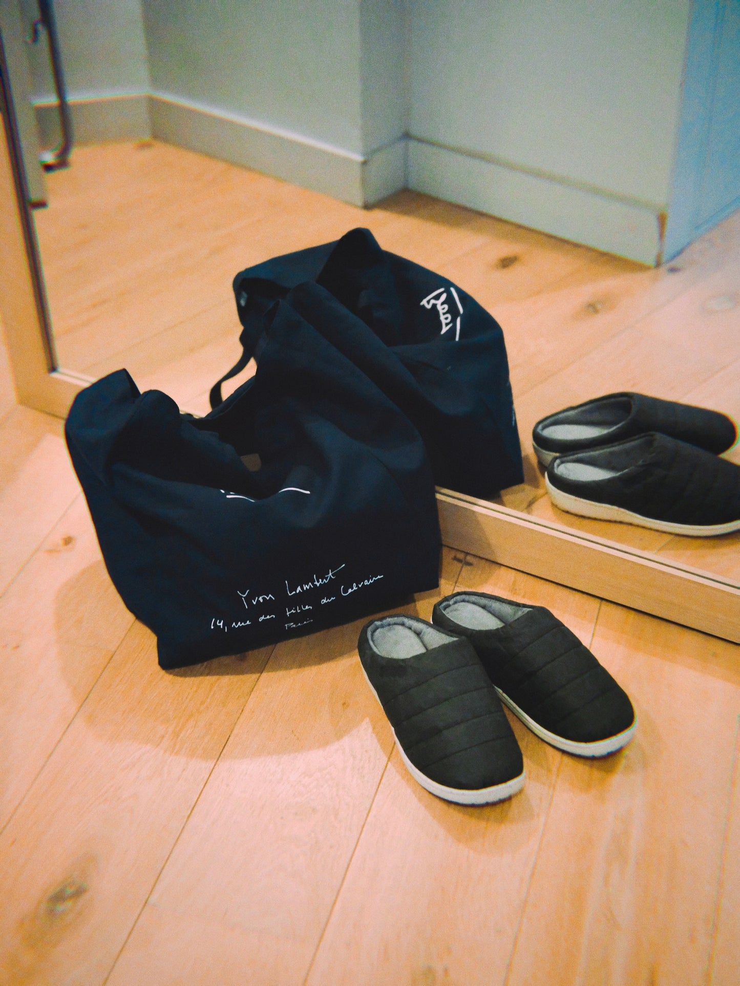 RE: PAPER BLACK