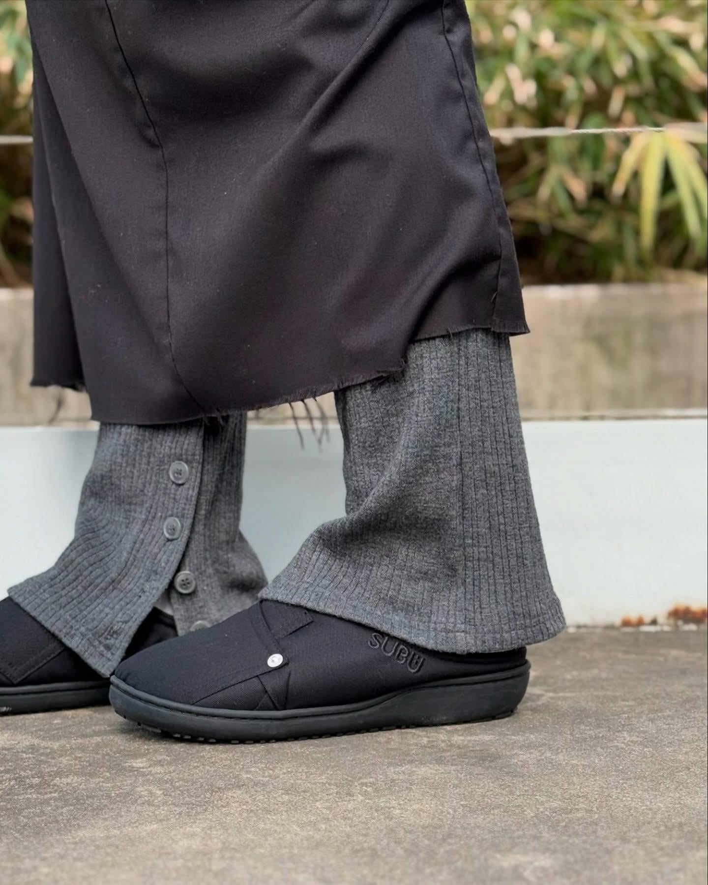 SUBU KOREA EXCLUSIVE Carpenter Sandal BLACK