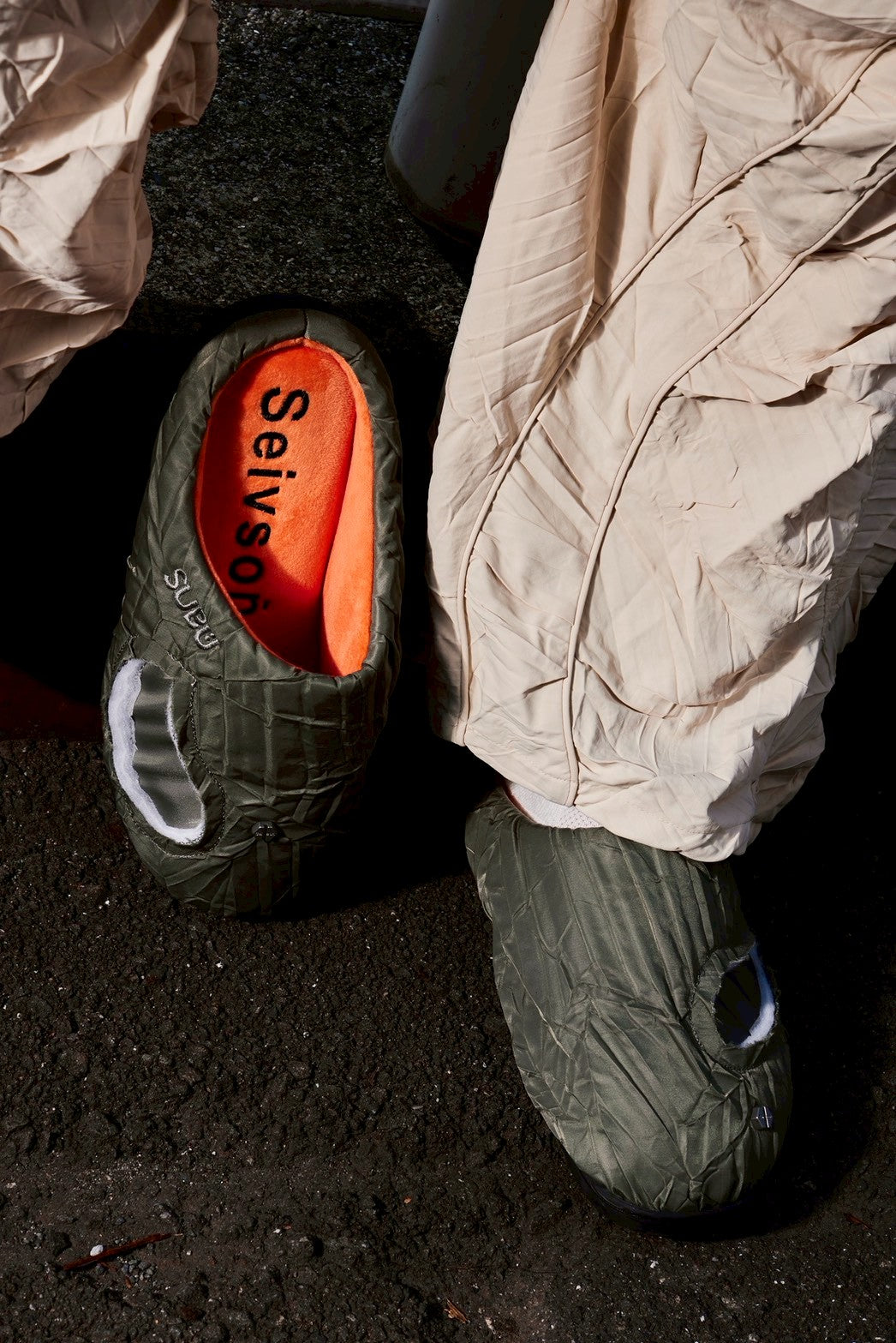 SUBU x Seivson KHAKI – SUBU ONLINE STORE