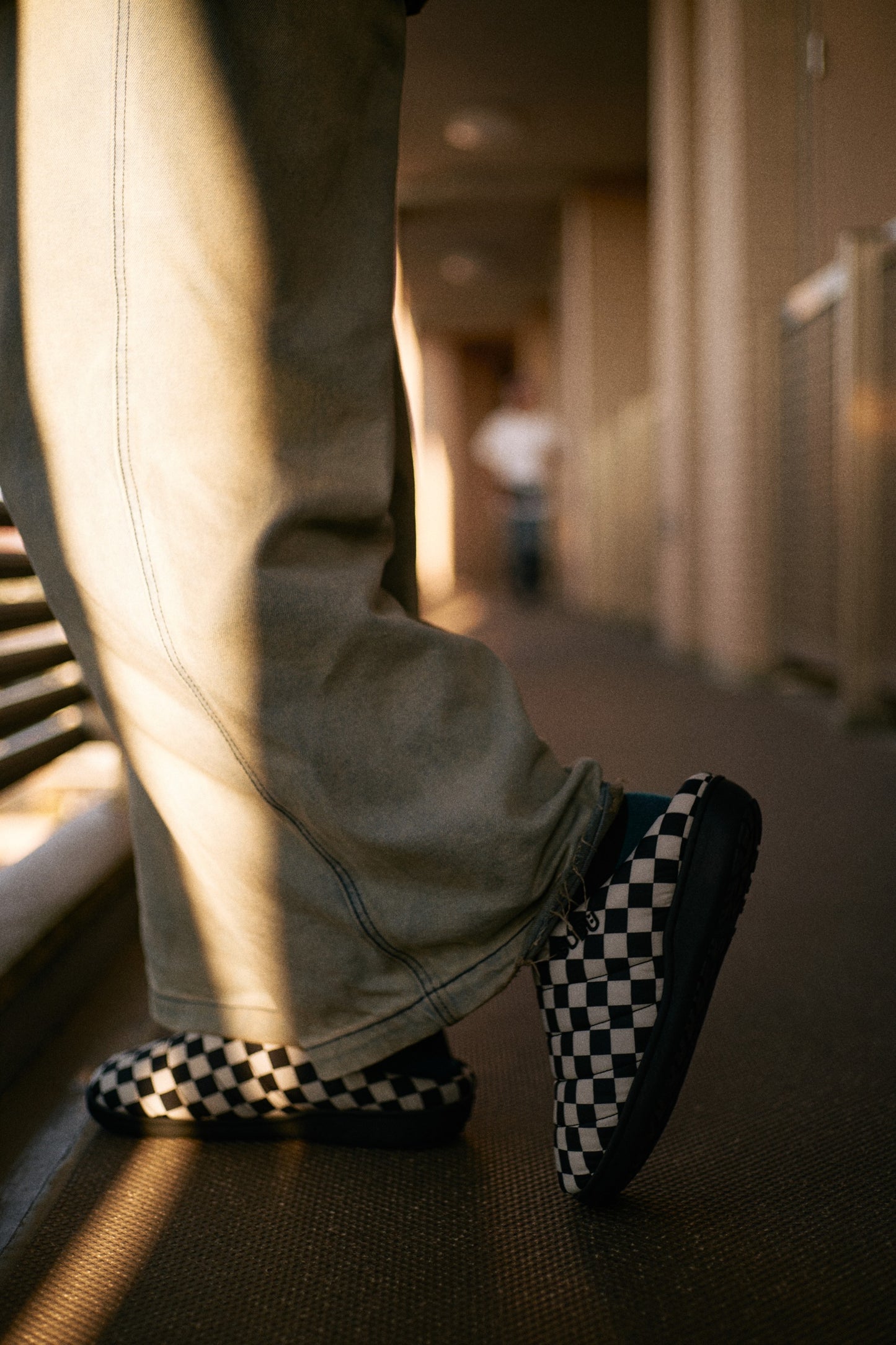 ORIGINALS F-LINE CHECKER