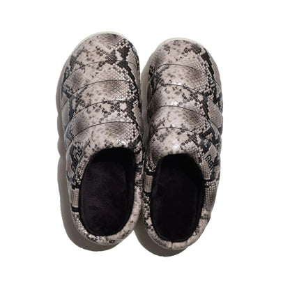 HAREMOKEMO RE:PYTHON GRAY