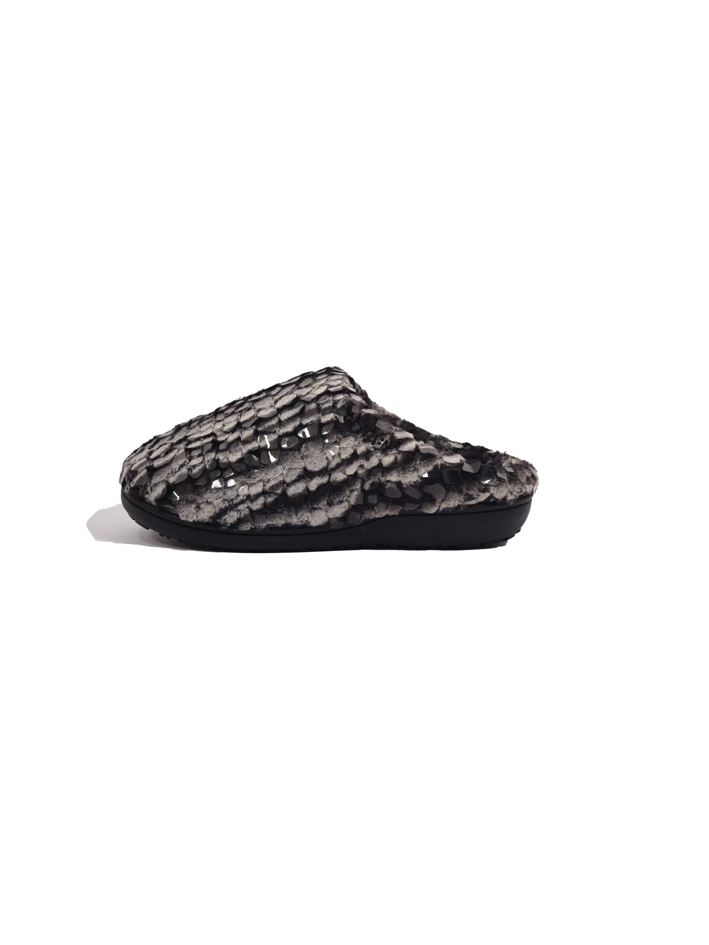 HAREMOKEMO ROCK SURFACE ZEBRA