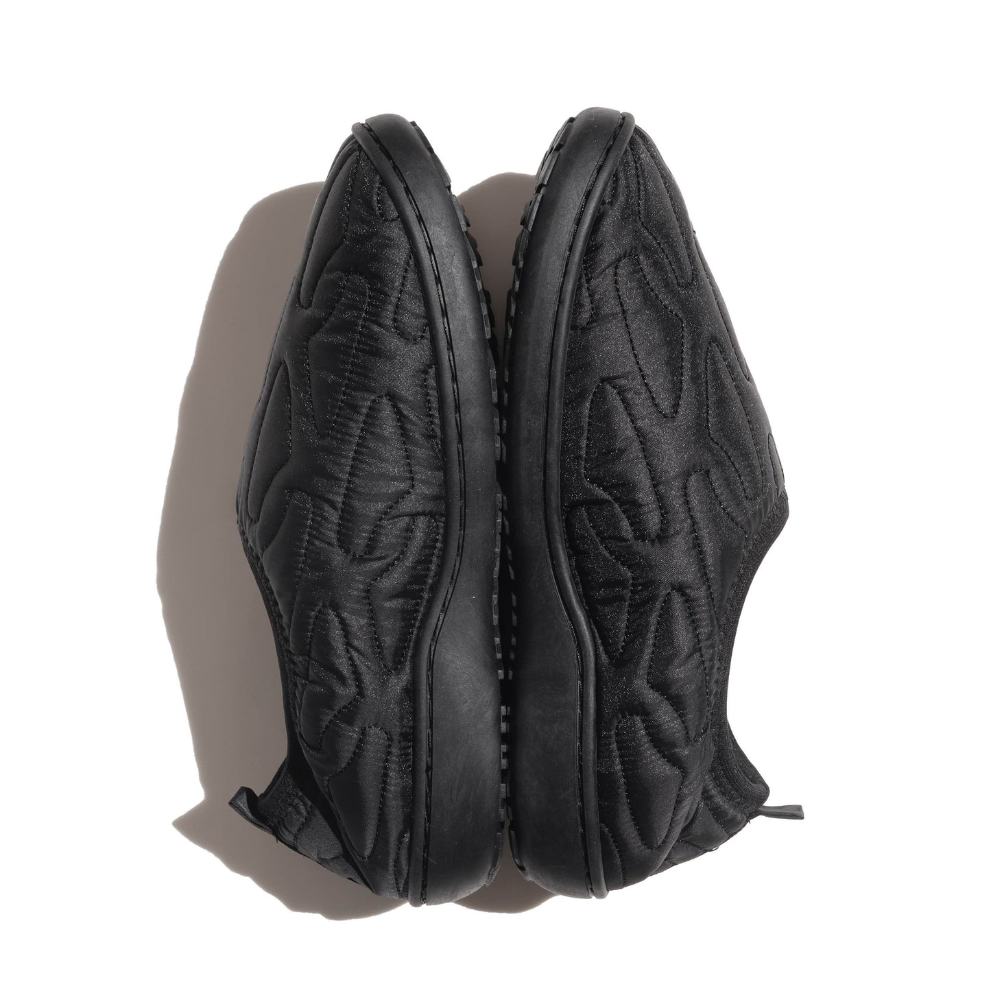 VAMP OUTLINE BLACK