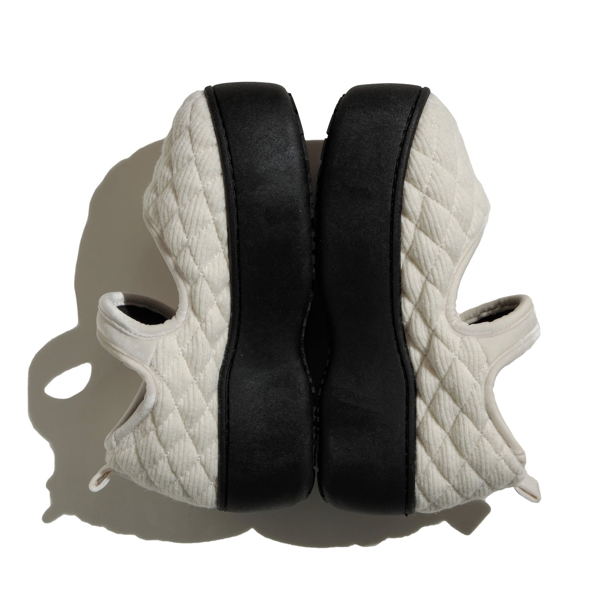 SUBU x ODAKHA mary jane quilting platform shoes WHITE