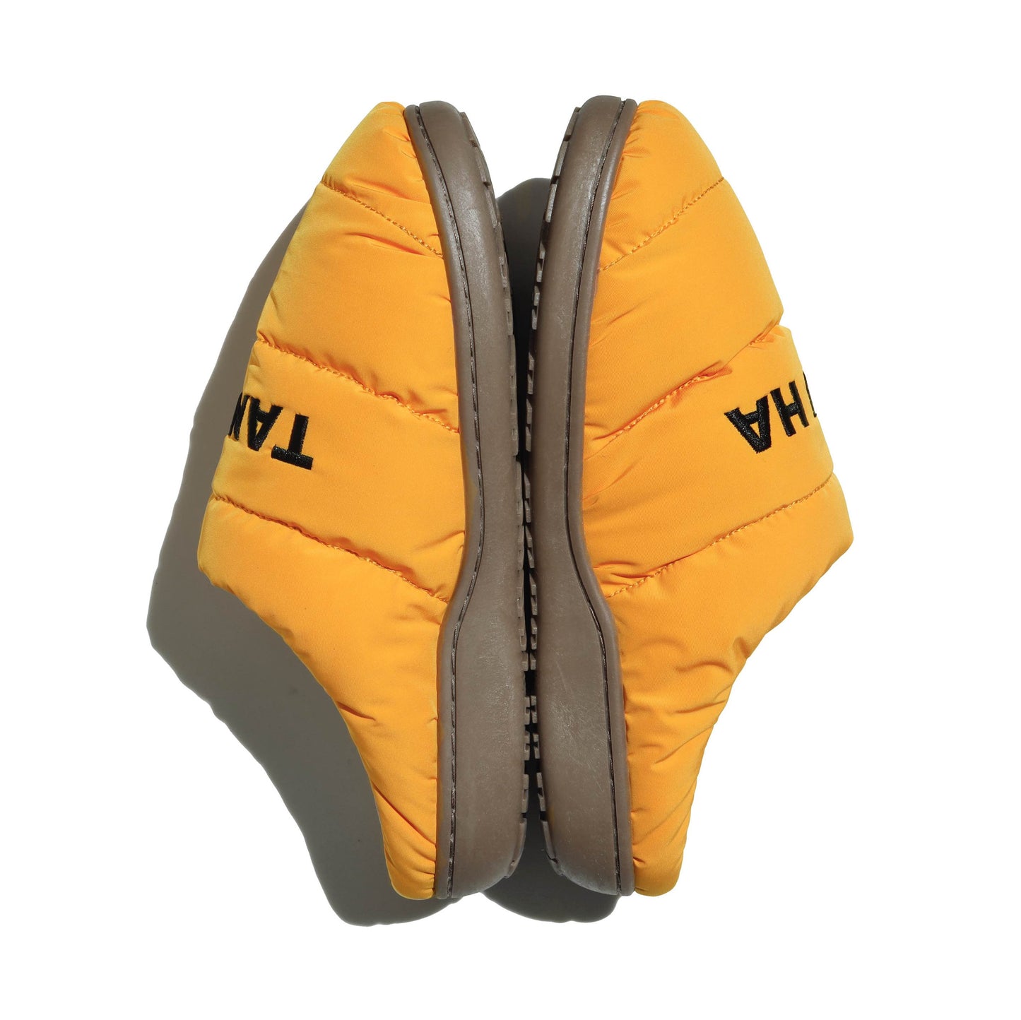 SUBU x BOKU HA TANOSII ボクタノパフサンダル Yellow